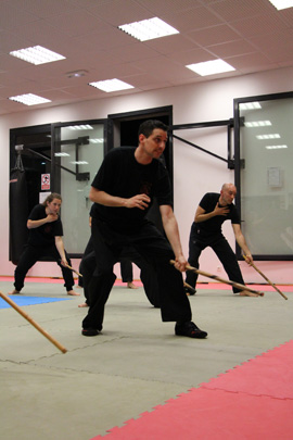 B.S.A. Beladiri Silat Académie travail armes, kali, escrima, arnis self défense efficace et concrète