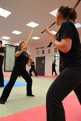 B.S.A. Beladiri Silat Académie travail armes, kali, escrima, arnis self défense efficace et concrète