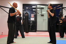 B.S.A. Beladiri Silat Académie travail armes, kali, escrima, arnis self défense efficace et concrète